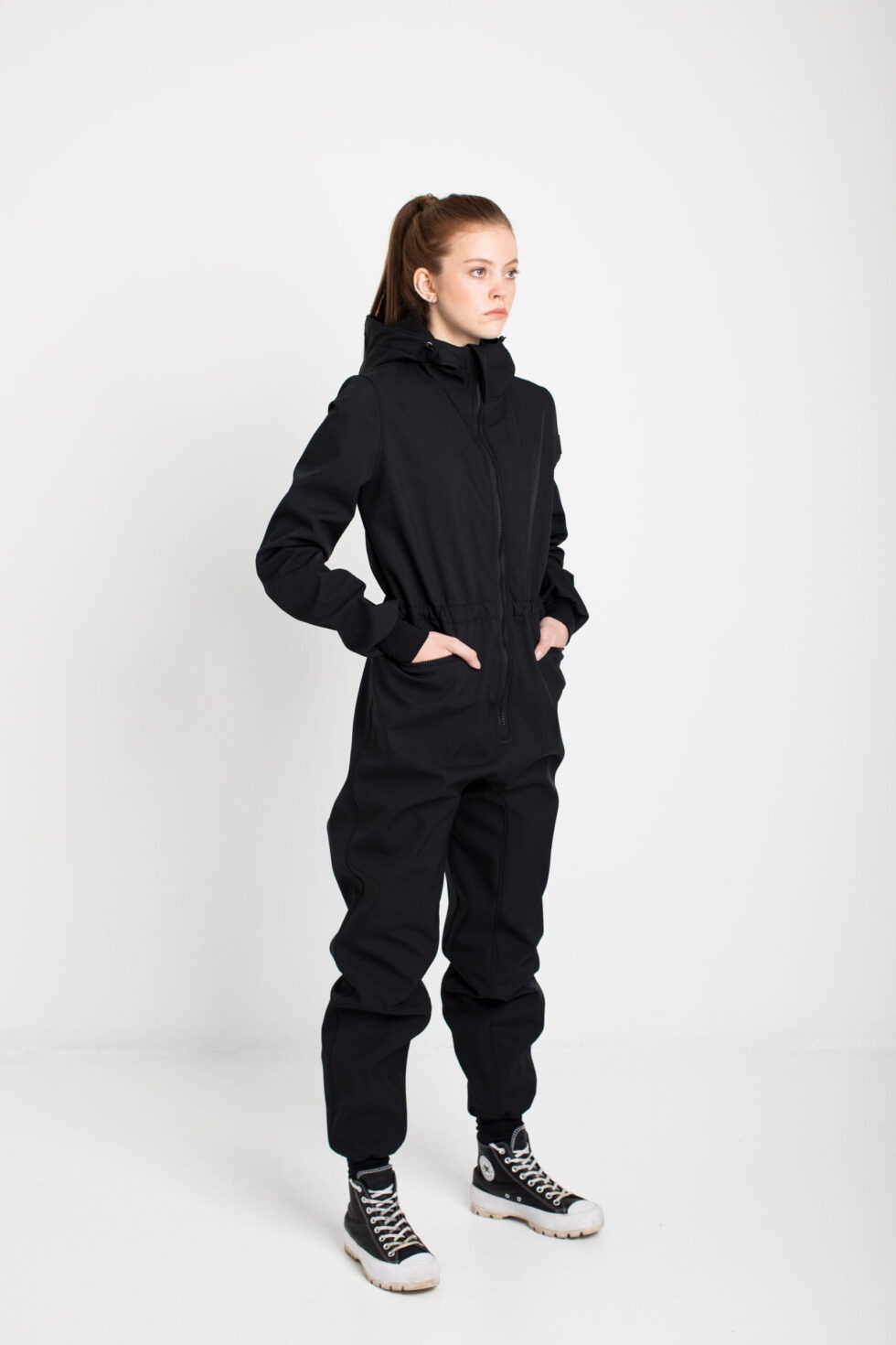 Naisten Softshell-haalari, musta - NUCKÖ 2 naisten-softshell-haalari-musta-nucko-01